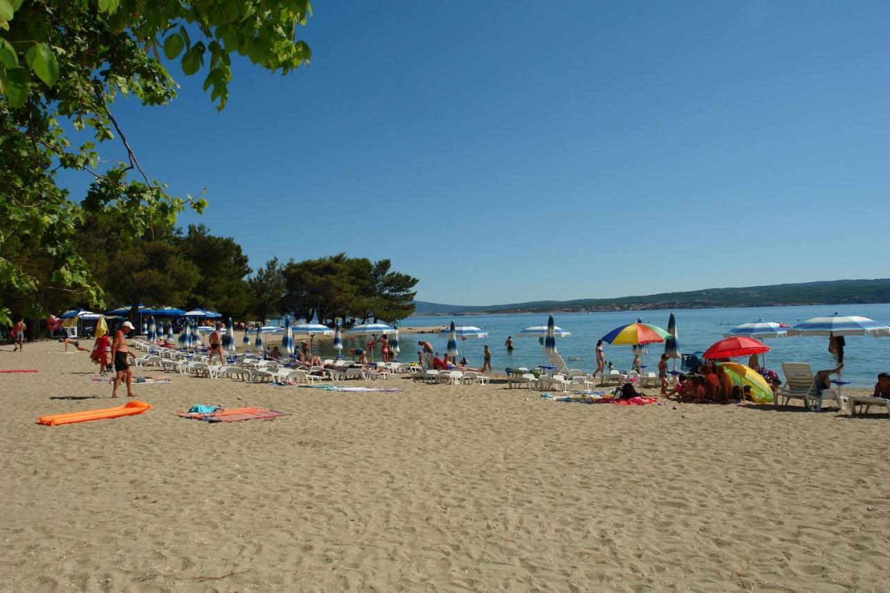 Apartments Sobol Crikvenica Exteriör bild