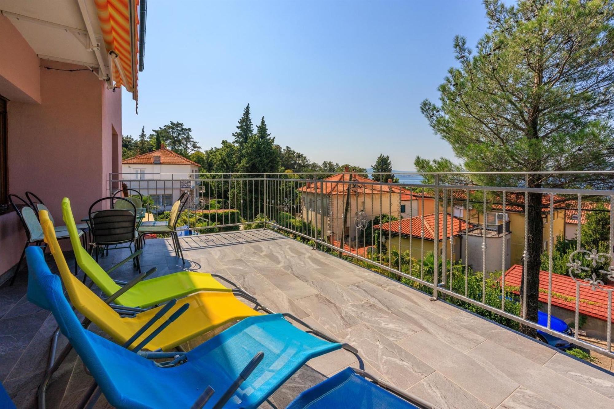Apartments Sobol Crikvenica Exteriör bild