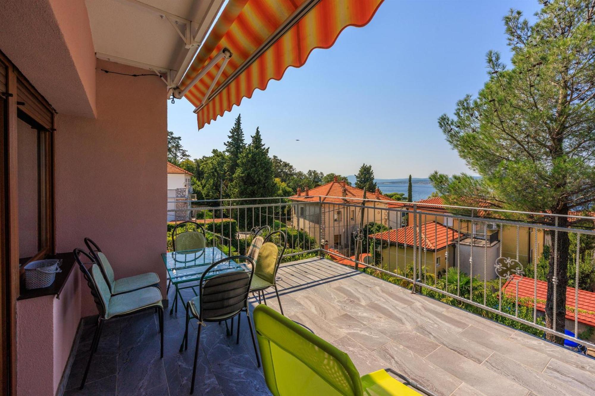 Apartments Sobol Crikvenica Exteriör bild