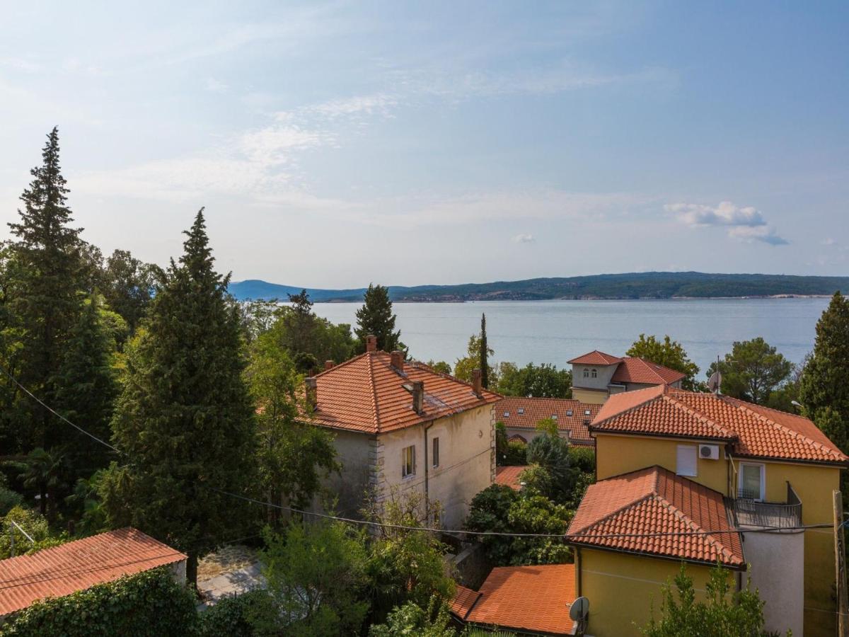Apartments Sobol Crikvenica Exteriör bild