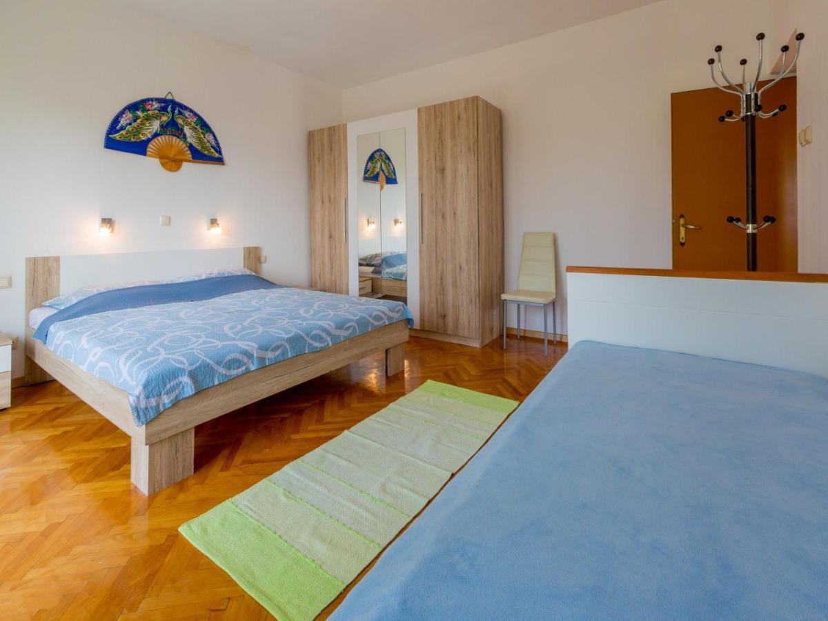 Apartments Sobol Crikvenica Exteriör bild